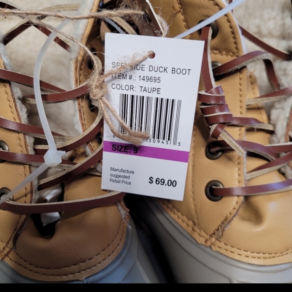 Speyside Insulated Rain Boots - Picture 10 of 10